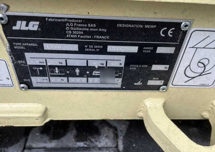 JLG Toucan 10EA - Elevatore verticale: foto 4 JLG Toucan 10EA - Elevatore verticale: foto 4