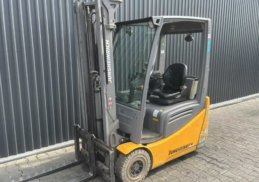 Jungheinrich EFG216k - Carrello elevatore elettrico: foto 1 Jungheinrich EFG216k - Carrello elevatore elettrico: foto 1