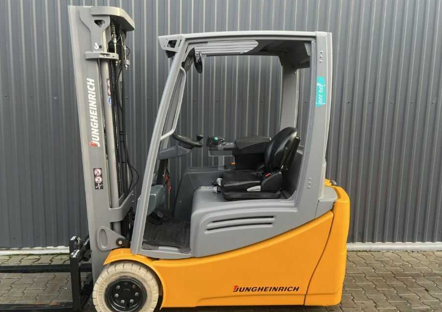 Jungheinrich EFG220 - Carrello elevatore elettrico: foto 2 Jungheinrich EFG220 - Carrello elevatore elettrico: foto 2