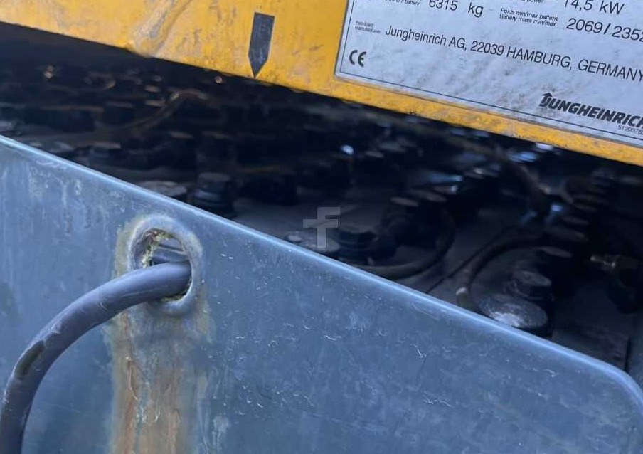 Jungheinrich EFGS50 - Carrello elevatore elettrico: foto 5 Jungheinrich EFGS50 - Carrello elevatore elettrico: foto 5