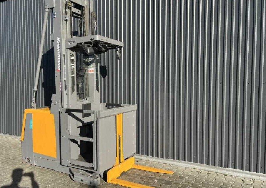 Jungheinrich EKS412s - Commissionatore: foto 3 Jungheinrich EKS412s - Commissionatore: foto 3