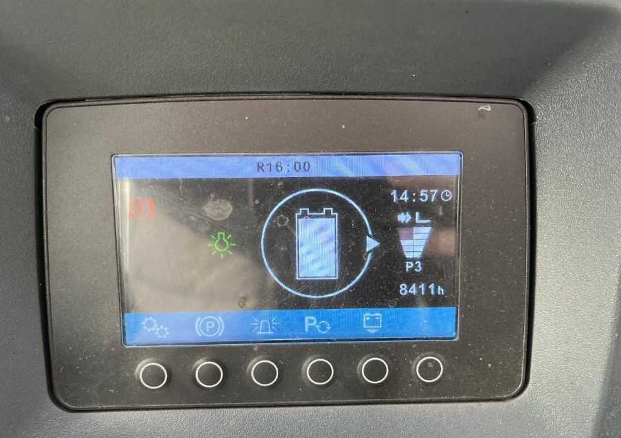 Jungheinrich ETV216 - Carrello retrattile: foto 5 Jungheinrich ETV216 - Carrello retrattile: foto 5