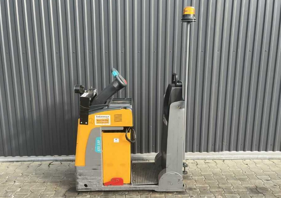 Jungheinrich EZS130 - Trattore elettrico: foto 2 Jungheinrich EZS130 - Trattore elettrico: foto 2