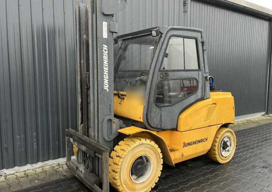 Jungheinrich TFG550 - Carrello elevatore a gas: foto 1 Jungheinrich TFG550 - Carrello elevatore a gas: foto 1