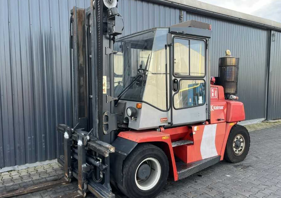 Kalmar DCE70-6 - Carrello elevatore diesel: foto 1 Kalmar DCE70-6 - Carrello elevatore diesel: foto 1