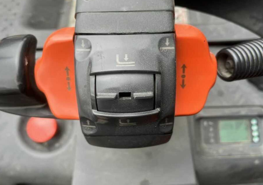 Stoccatore Linde D12SPHP: foto 9