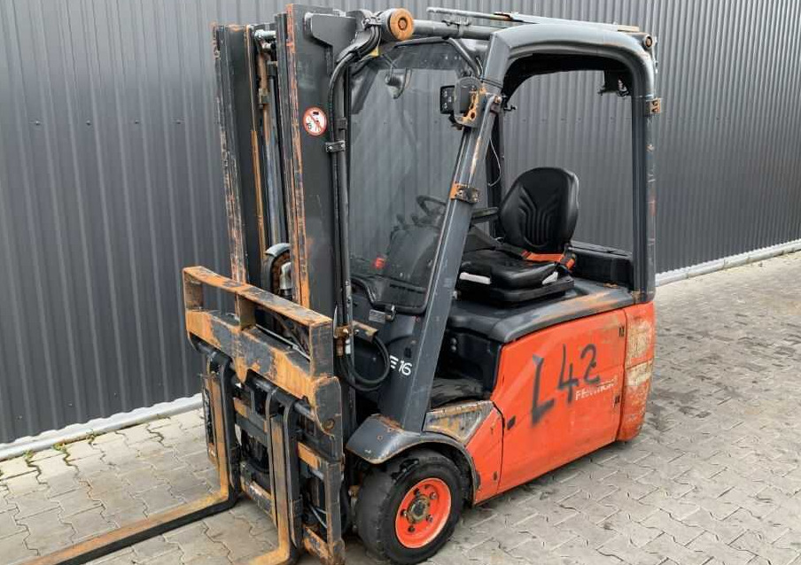 Linde E16-01 - Carrello elevatore elettrico: foto 1 Linde E16-01 - Carrello elevatore elettrico: foto 1