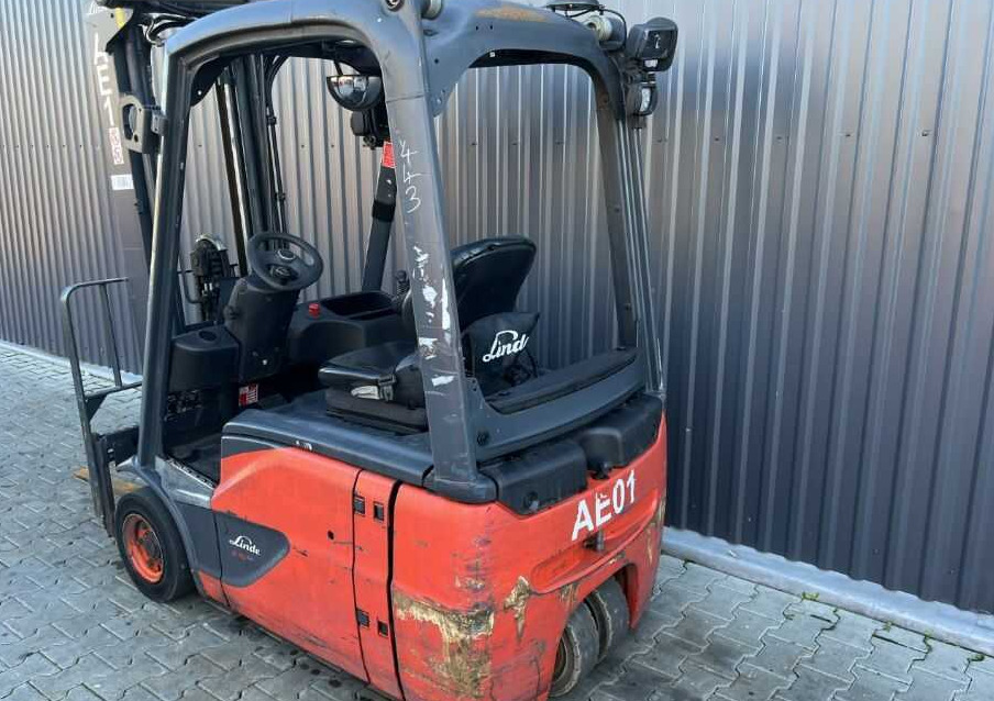 Linde E16-02 - Carrello elevatore elettrico: foto 3 Linde E16-02 - Carrello elevatore elettrico: foto 3
