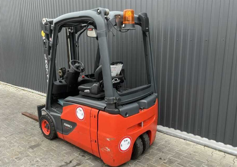 Linde E16-02 - Carrello elevatore elettrico: foto 3 Linde E16-02 - Carrello elevatore elettrico: foto 3