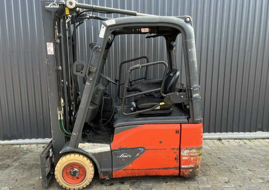 Linde E16-02 - Carrello elevatore elettrico: foto 2 Linde E16-02 - Carrello elevatore elettrico: foto 2