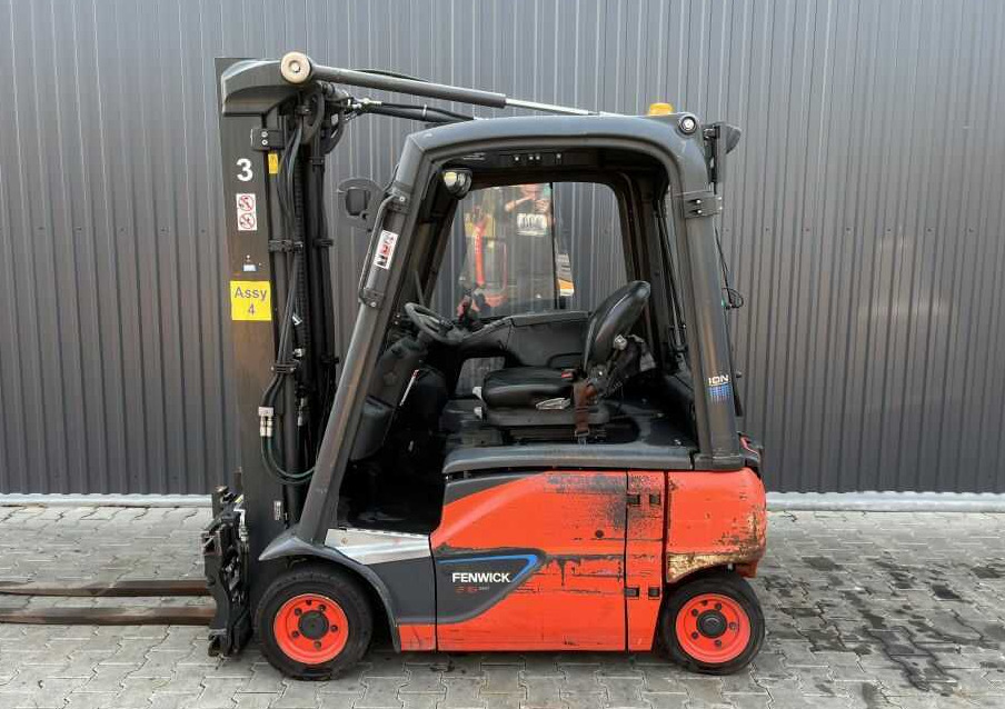 Linde E16P-02 - Carrello elevatore elettrico: foto 2 Linde E16P-02 - Carrello elevatore elettrico: foto 2