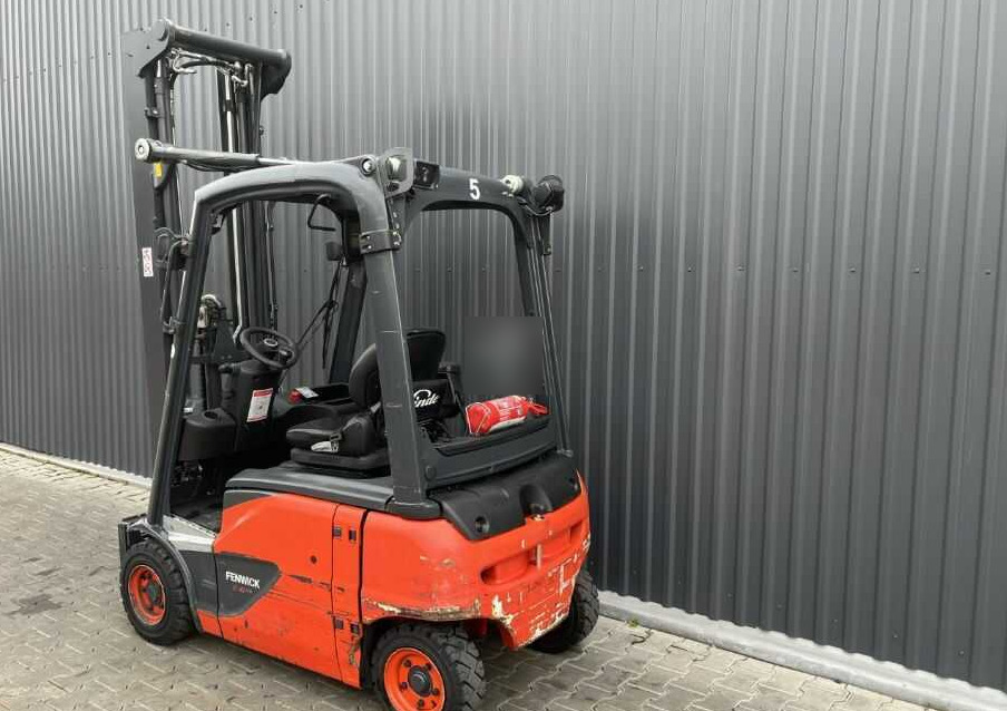 Linde E16P-02 - Carrello elevatore elettrico: foto 3 Linde E16P-02 - Carrello elevatore elettrico: foto 3
