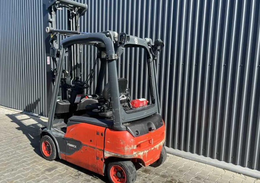 Linde E16P-02 - Carrello elevatore elettrico: foto 3 Linde E16P-02 - Carrello elevatore elettrico: foto 3