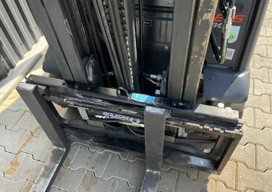 Linde E16P-02 - Carrello elevatore elettrico: foto 4 Linde E16P-02 - Carrello elevatore elettrico: foto 4