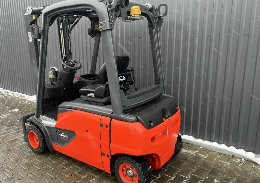 Linde E20PL-02 - Carrello elevatore elettrico: foto 3 Linde E20PL-02 - Carrello elevatore elettrico: foto 3
