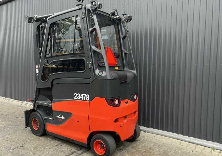 Linde E25HL-01/600 - Carrello elevatore elettrico: foto 3 Linde E25HL-01/600 - Carrello elevatore elettrico: foto 3
