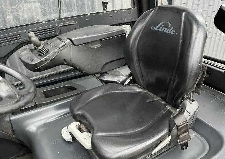 Linde E30L-01 - Carrello elevatore elettrico: foto 2 Linde E30L-01 - Carrello elevatore elettrico: foto 2