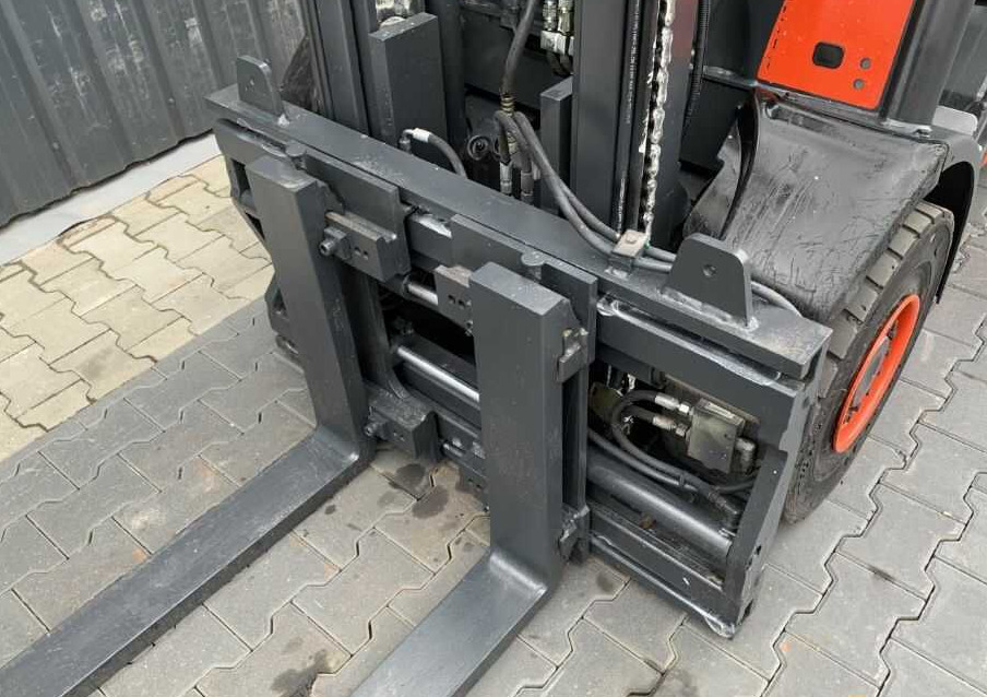 Linde H30D-01 - Carrello elevatore diesel: foto 1 Linde H30D-01 - Carrello elevatore diesel: foto 1