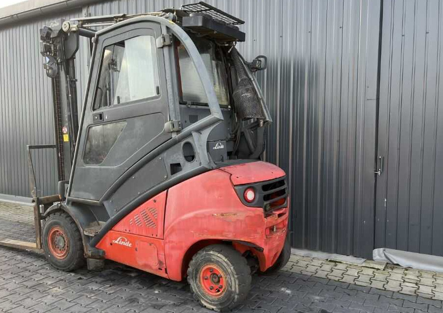 Linde H35D-01 - Carrello elevatore diesel: foto 3 Linde H35D-01 - Carrello elevatore diesel: foto 3