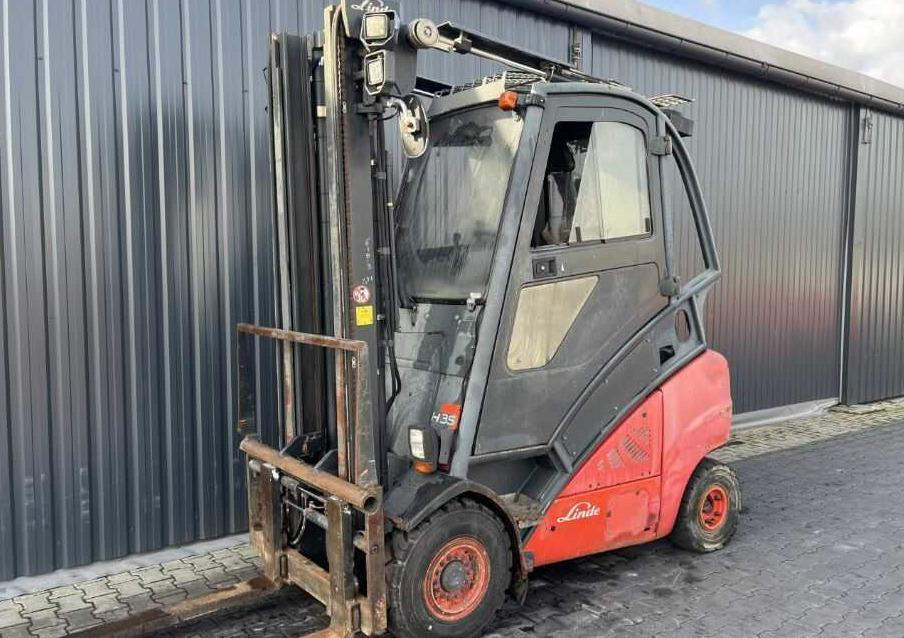 Linde H35D-01 - Carrello elevatore diesel: foto 1 Linde H35D-01 - Carrello elevatore diesel: foto 1