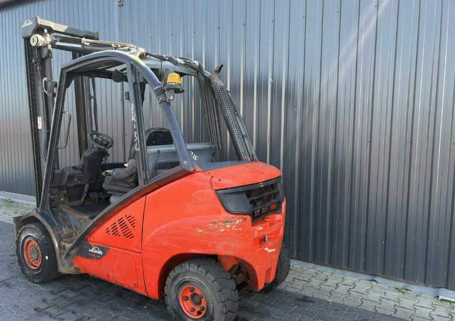 Linde H35D-02 - Carrello elevatore diesel: foto 3 Linde H35D-02 - Carrello elevatore diesel: foto 3
