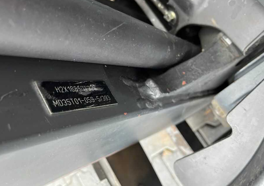 Linde H35T-01 - Carrello elevatore a gas: foto 5 Linde H35T-01 - Carrello elevatore a gas: foto 5