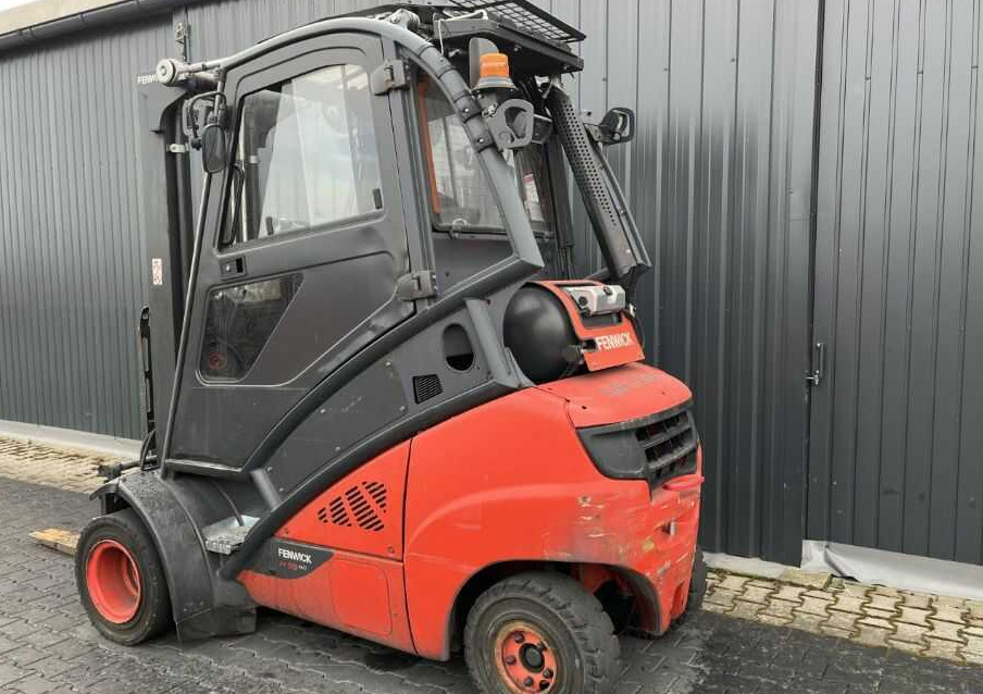 Linde H35T-02 - Carrello elevatore a gas: foto 3 Linde H35T-02 - Carrello elevatore a gas: foto 3