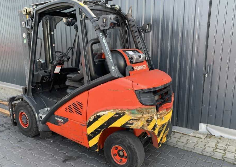 Linde H35T-02 - Carrello elevatore a gas: foto 3 Linde H35T-02 - Carrello elevatore a gas: foto 3