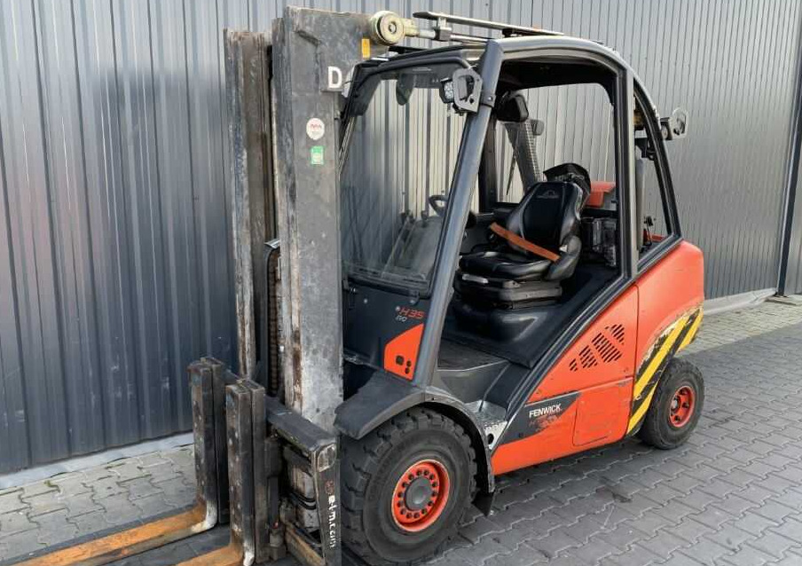 Linde H35T-02 - Carrello elevatore a gas: foto 1 Linde H35T-02 - Carrello elevatore a gas: foto 1