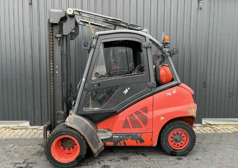 Linde H40T-02 - Carrello elevatore a gas: foto 2 Linde H40T-02 - Carrello elevatore a gas: foto 2