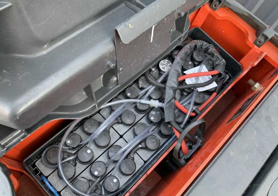 Linde L06AC - Stoccatore: foto 5 Linde L06AC - Stoccatore: foto 5