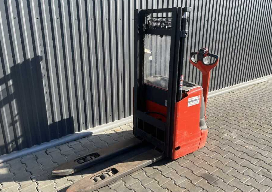 Linde L12L - Stoccatore: foto 1 Linde L12L - Stoccatore: foto 1