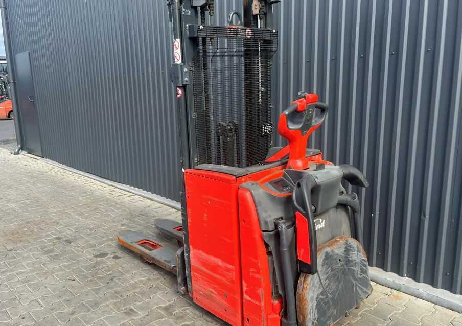 Linde L14APi - Stoccatore: foto 3 Linde L14APi - Stoccatore: foto 3