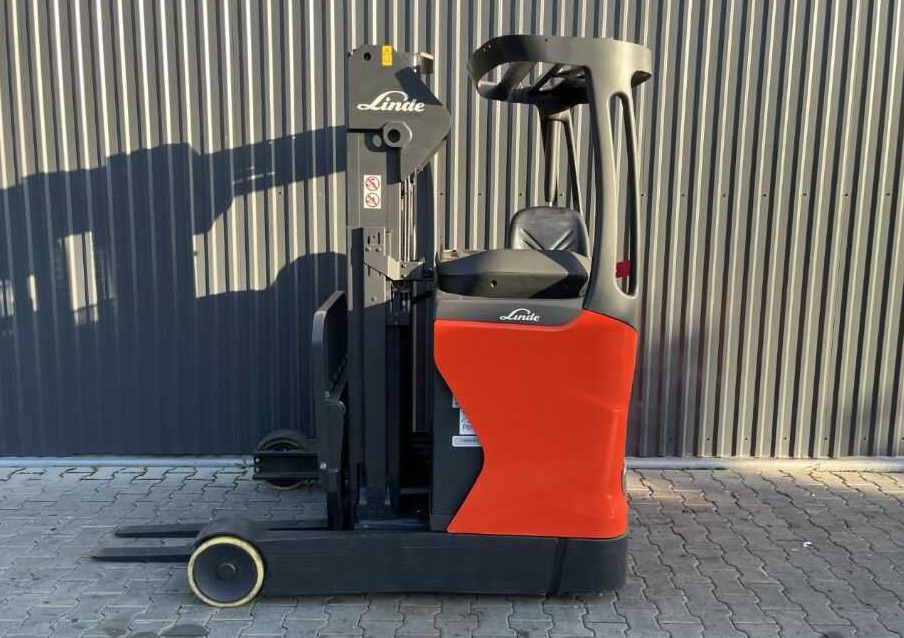 Linde R14-01 - Carrello retrattile: foto 2 Linde R14-01 - Carrello retrattile: foto 2
