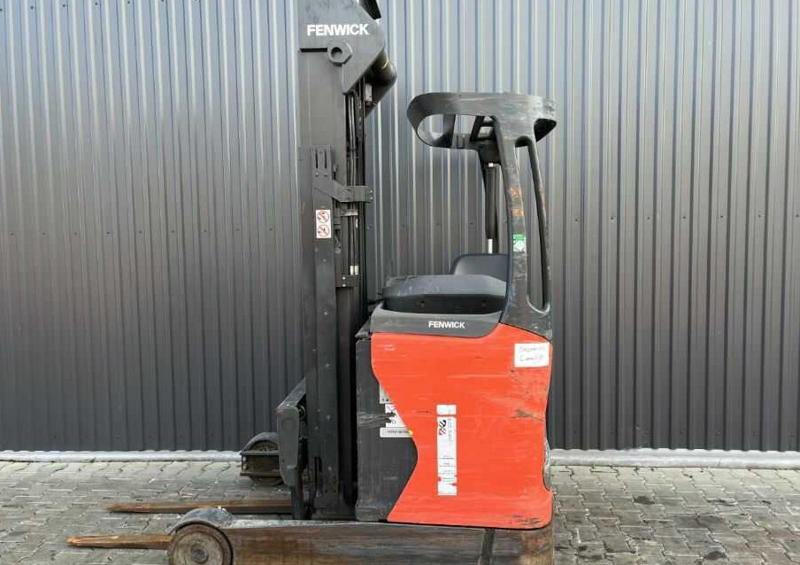 Linde R14-01 - Carrello retrattile: foto 2 Linde R14-01 - Carrello retrattile: foto 2