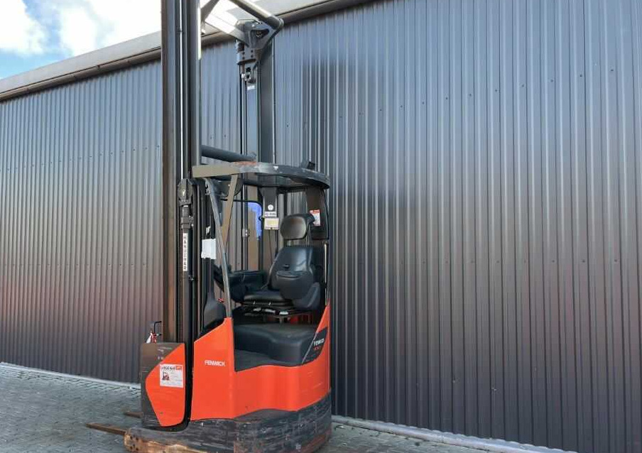 Linde R14X - Carrello retrattile: foto 3 Linde R14X - Carrello retrattile: foto 3