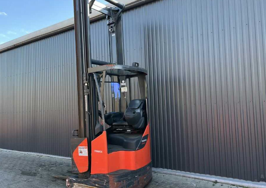 Linde R14X - Carrello retrattile: foto 3 Linde R14X - Carrello retrattile: foto 3