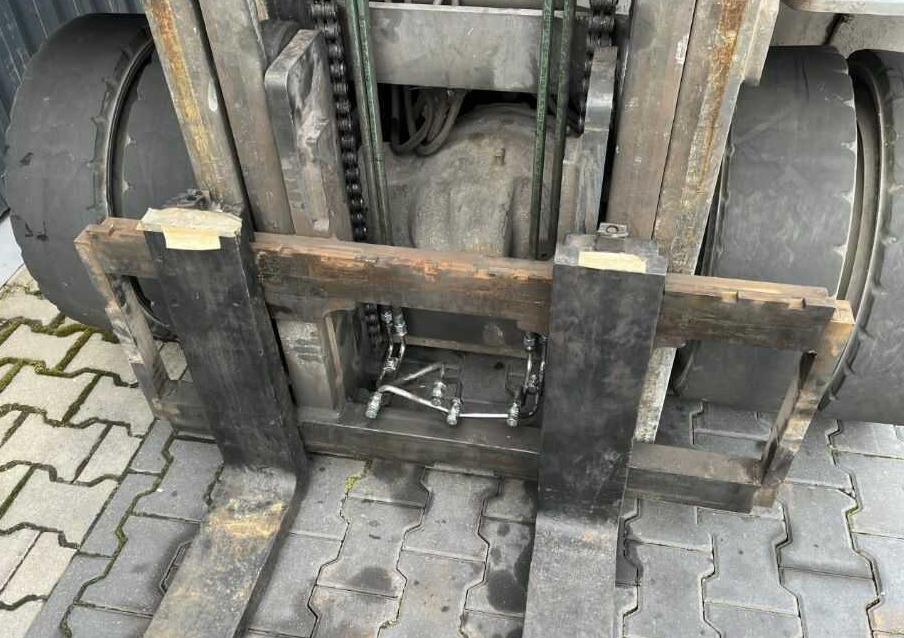 Carrello elevatore diesel Nissan W1F4A45Y: foto 6