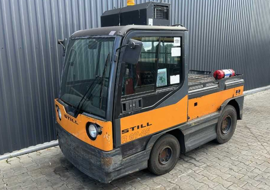 Still R07-25 - Trattore elettrico: foto 1 Still R07-25 - Trattore elettrico: foto 1