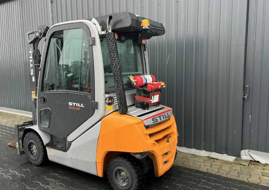 Still RX70-25 - Carrello elevatore diesel: foto 3 Still RX70-25 - Carrello elevatore diesel: foto 3