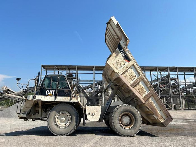 Caterpillar - Dumper: foto 5 Caterpillar - Dumper: foto 5