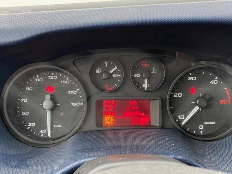 Iveco 35C18 - Autocarro ribaltabile: foto 1 Iveco 35C18 - Autocarro ribaltabile: foto 1