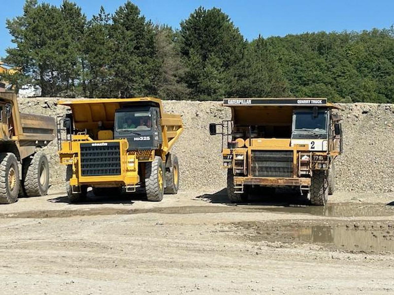 Leasing di Komatsu HD325-6KE Komatsu HD325-6KE: foto 16