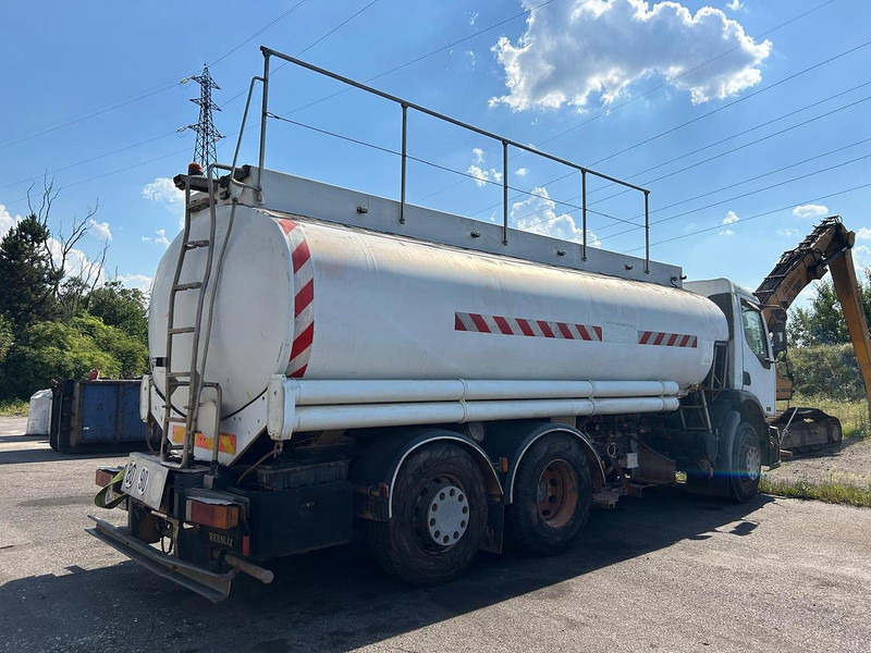 Renault 320 - Camion cisterna: foto 4 Renault 320 - Camion cisterna: foto 4