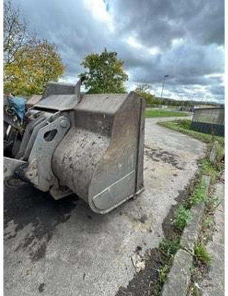 Volvo L150H - Pala: foto 5 Volvo L150H - Pala: foto 5