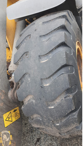 Volvo L90H - Pala: foto 4 Volvo L90H - Pala: foto 4