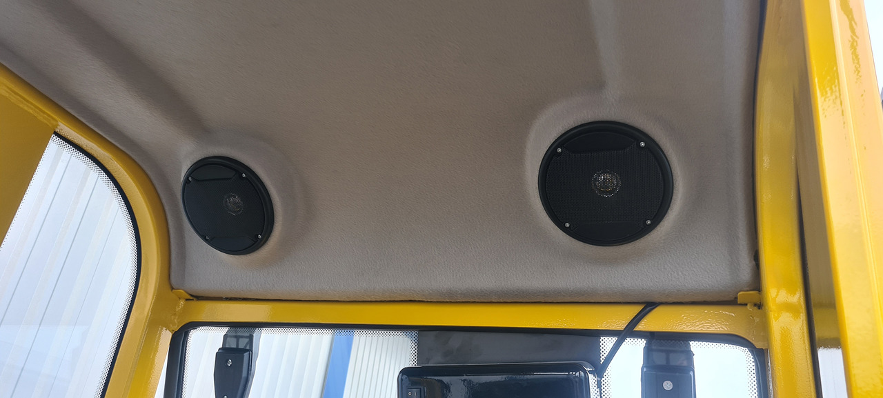 Pala articolata nuovo Eurotrac W11 Radlader Hoflader: foto 9 Pala articolata nuovo Eurotrac W11 Radlader Hoflader: foto 9