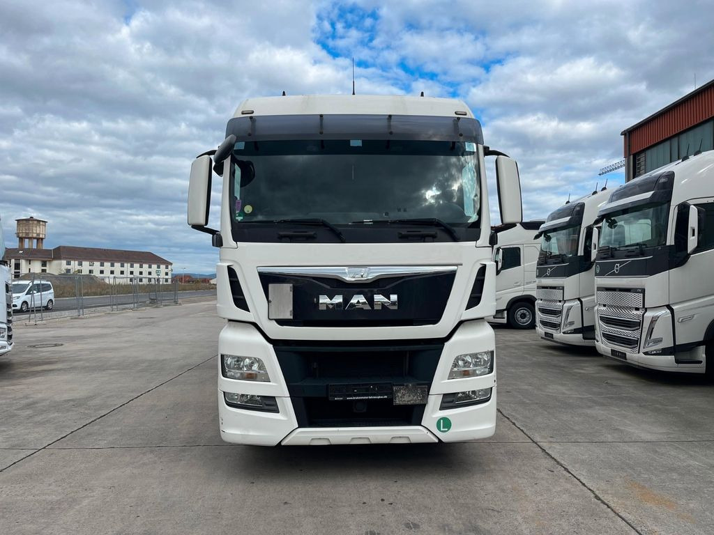 MAN TGX 18.360 * LBW 3t BÄR * STANDKLIMA * NAVI * - Autocarro furgonato: foto 2 MAN TGX 18.360 * LBW 3t BÄR * STANDKLIMA * NAVI * - Autocarro furgonato: foto 2