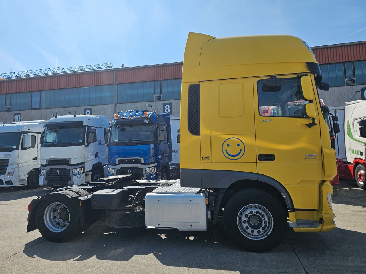DAF XF 460 FT*STANDKLIMA/-HEIZUNG * RETARDER * TEMPO - Trattore stradale: foto 4 DAF XF 460 FT*STANDKLIMA/-HEIZUNG * RETARDER * TEMPO - Trattore stradale: foto 4