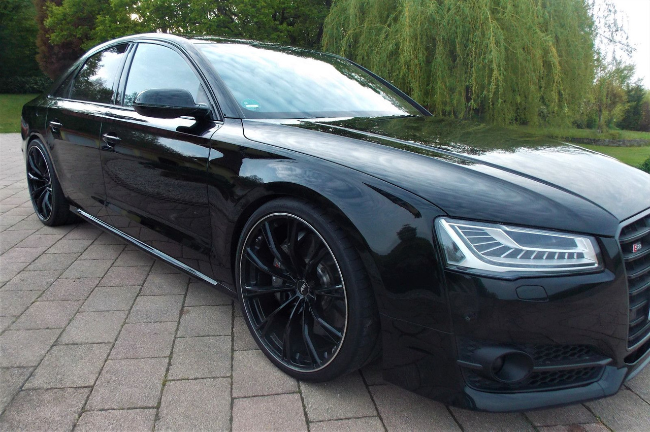 Audi S8 plus original ABT 519kW 320km/h mit 22 Zoll - Berlina: foto 2 Audi S8 plus original ABT 519kW 320km/h mit 22 Zoll - Berlina: foto 2
